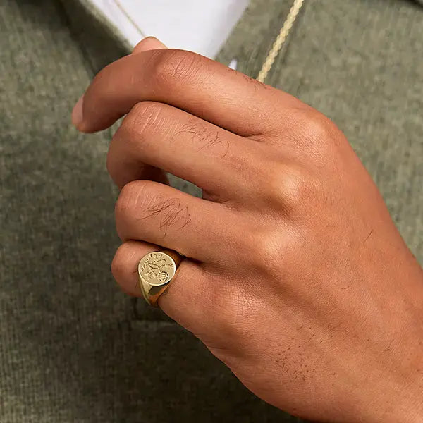 Men's Oval Signet Ring – LYLIE Jewellery