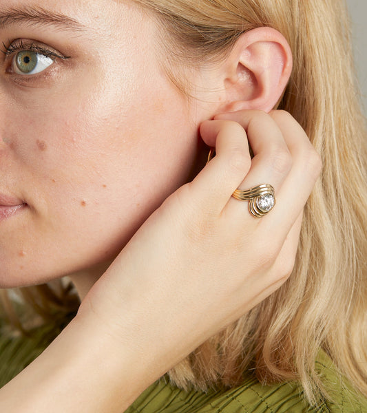 Aphrodite Solitaire Ring