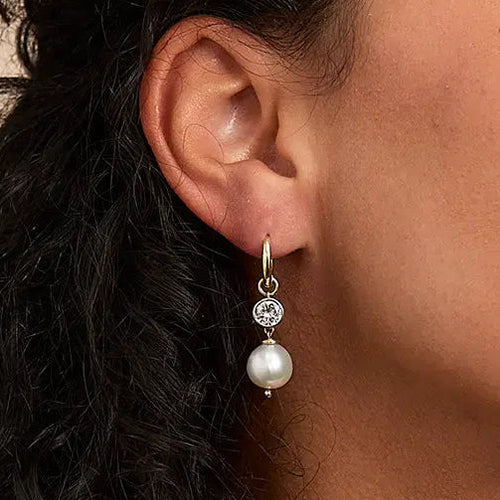 Daphne Diamond and Pearl Drops