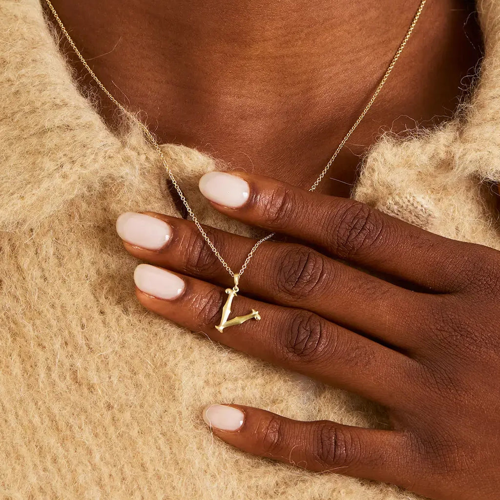 Lexis Letter V Pendant