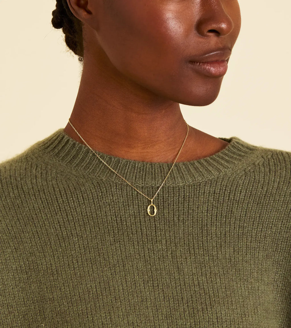 Lexis Letter O Pendant